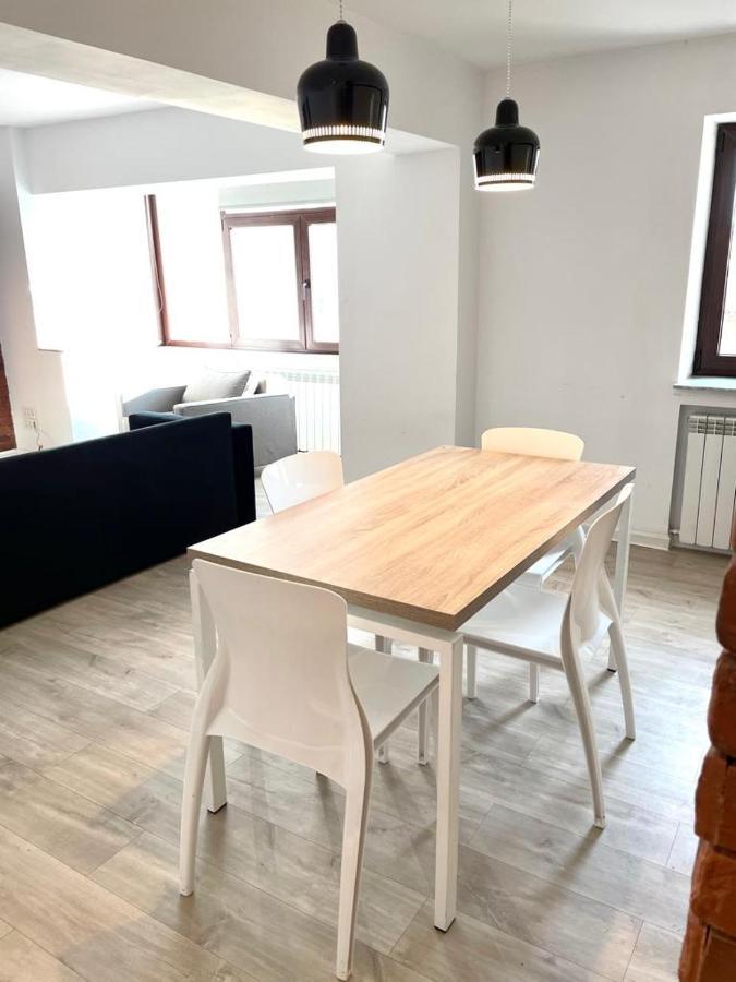 Апартаменты Apartament Via Тулча Экстерьер фото