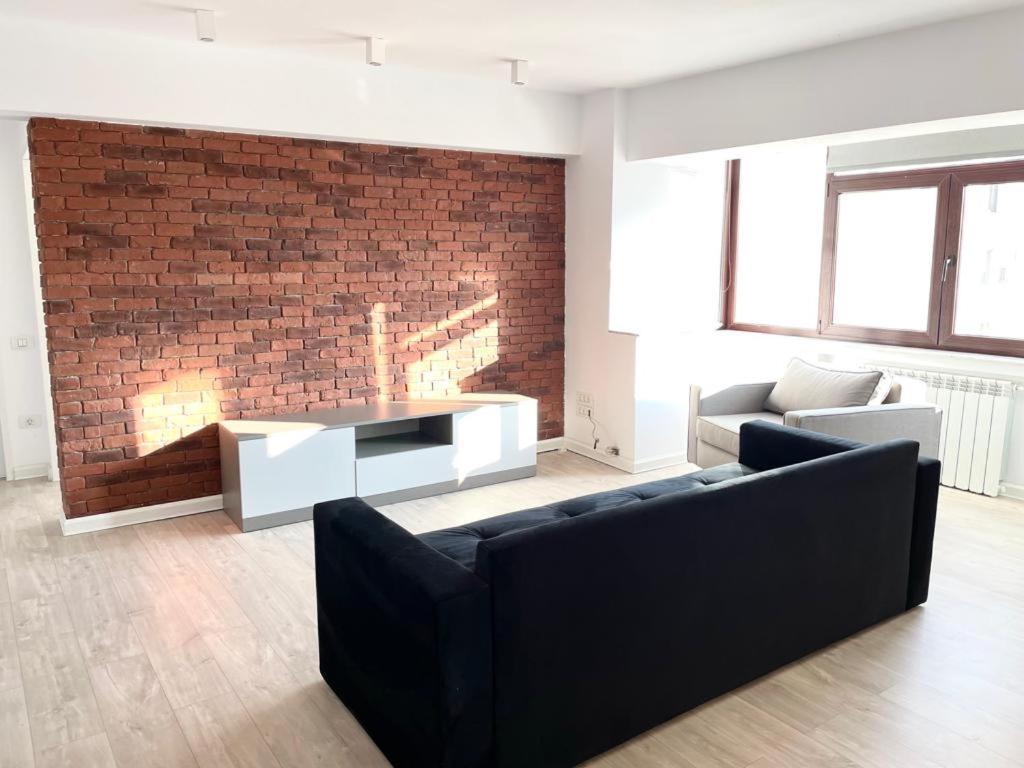 Апартаменты Apartament Via Тулча Экстерьер фото